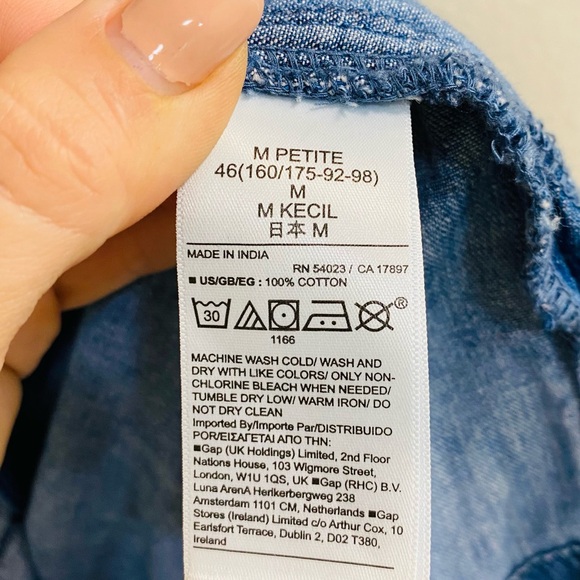 GAP Light Blue Denim Shirt Dress - Sleeveless Button Front - Picture 8 of 8